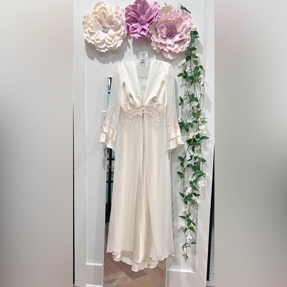 Jonquil by Diane Samandi  Bride Night gown and Robe ✨Size petit Small - Picture 2 of 16